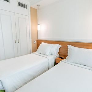 Standard Twin Room 2 Single Beds 1 Sofa Bed